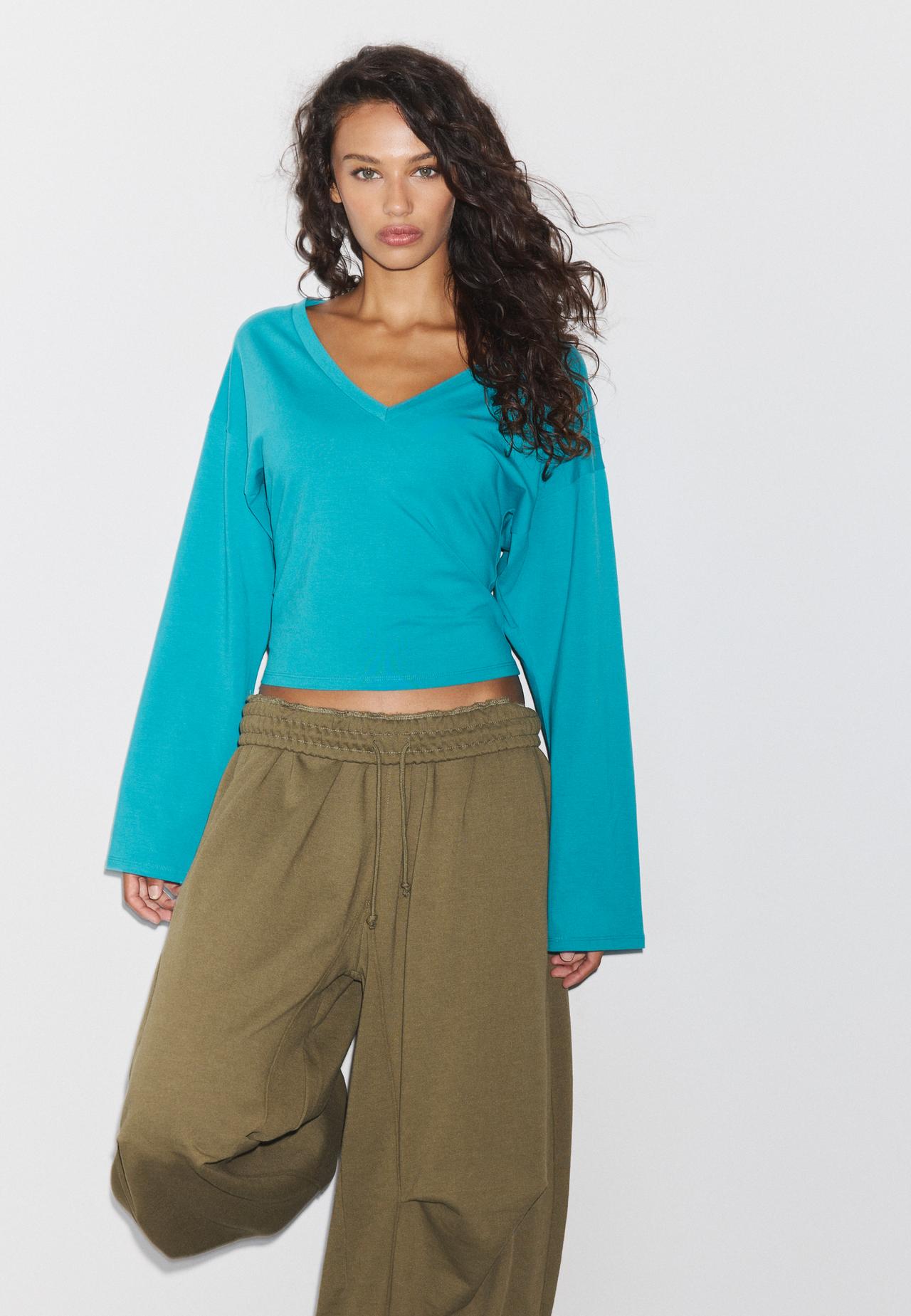 V-neck long sleeve Japanese-style top — Turquoise