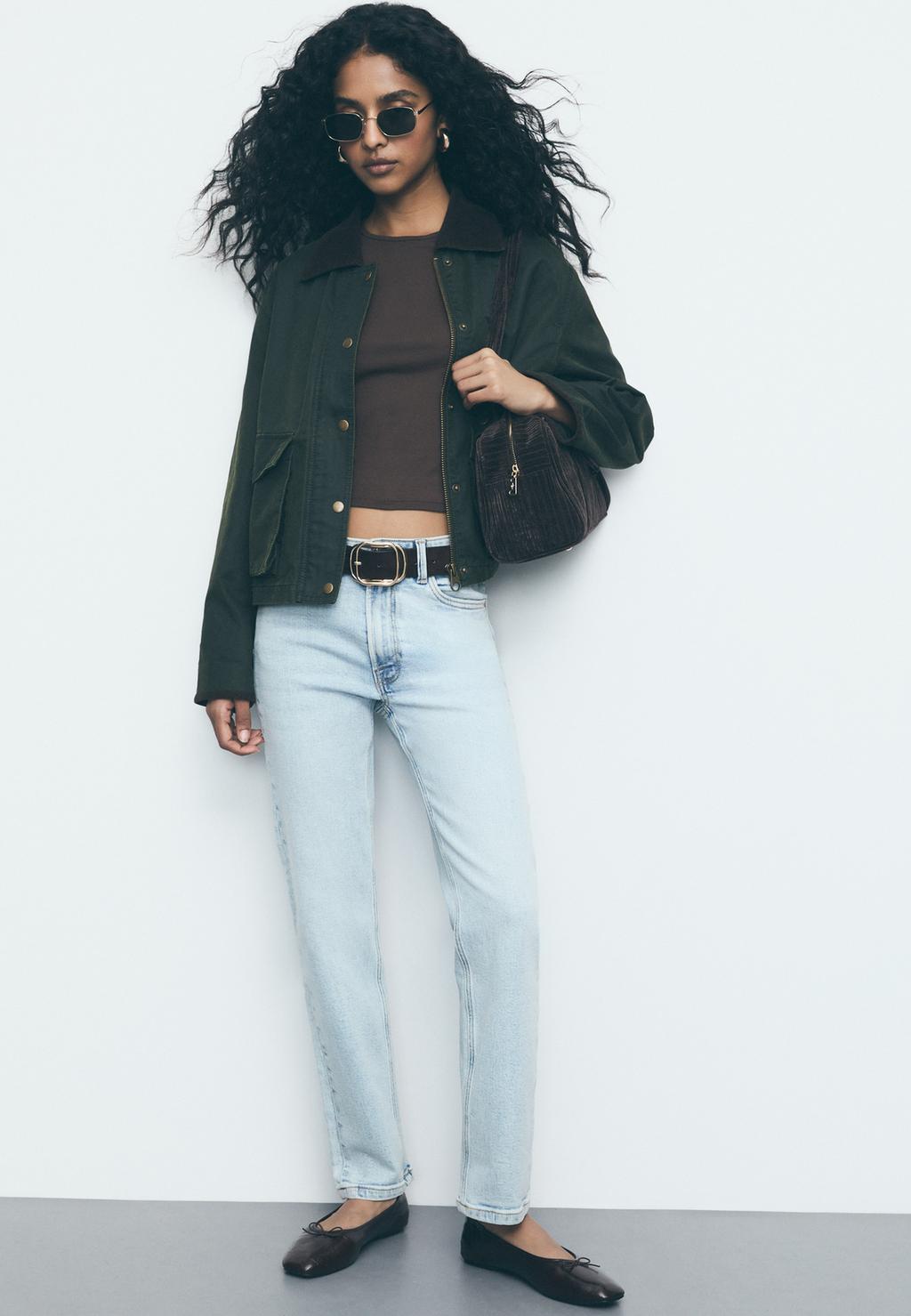 1465 Mom-Fit Slim-Fit Jeans