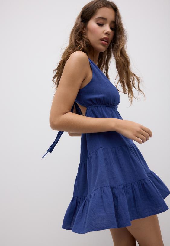 vestido corto escote v