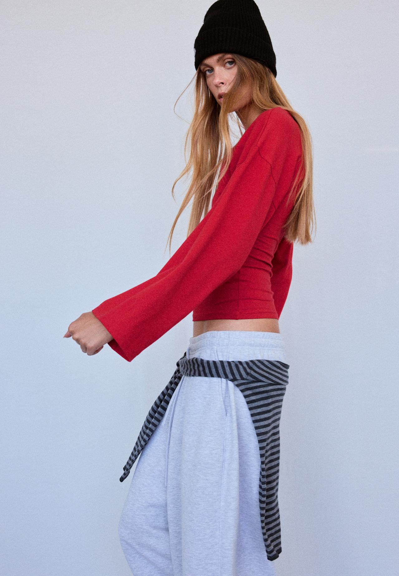 B11 Japanese long sleeve fitted waist T-shirt — Dark red