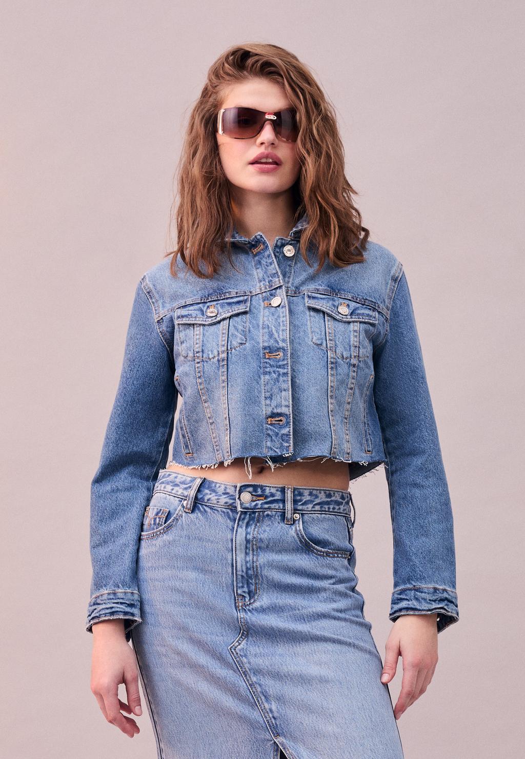 Jeansjacke mit Taschen