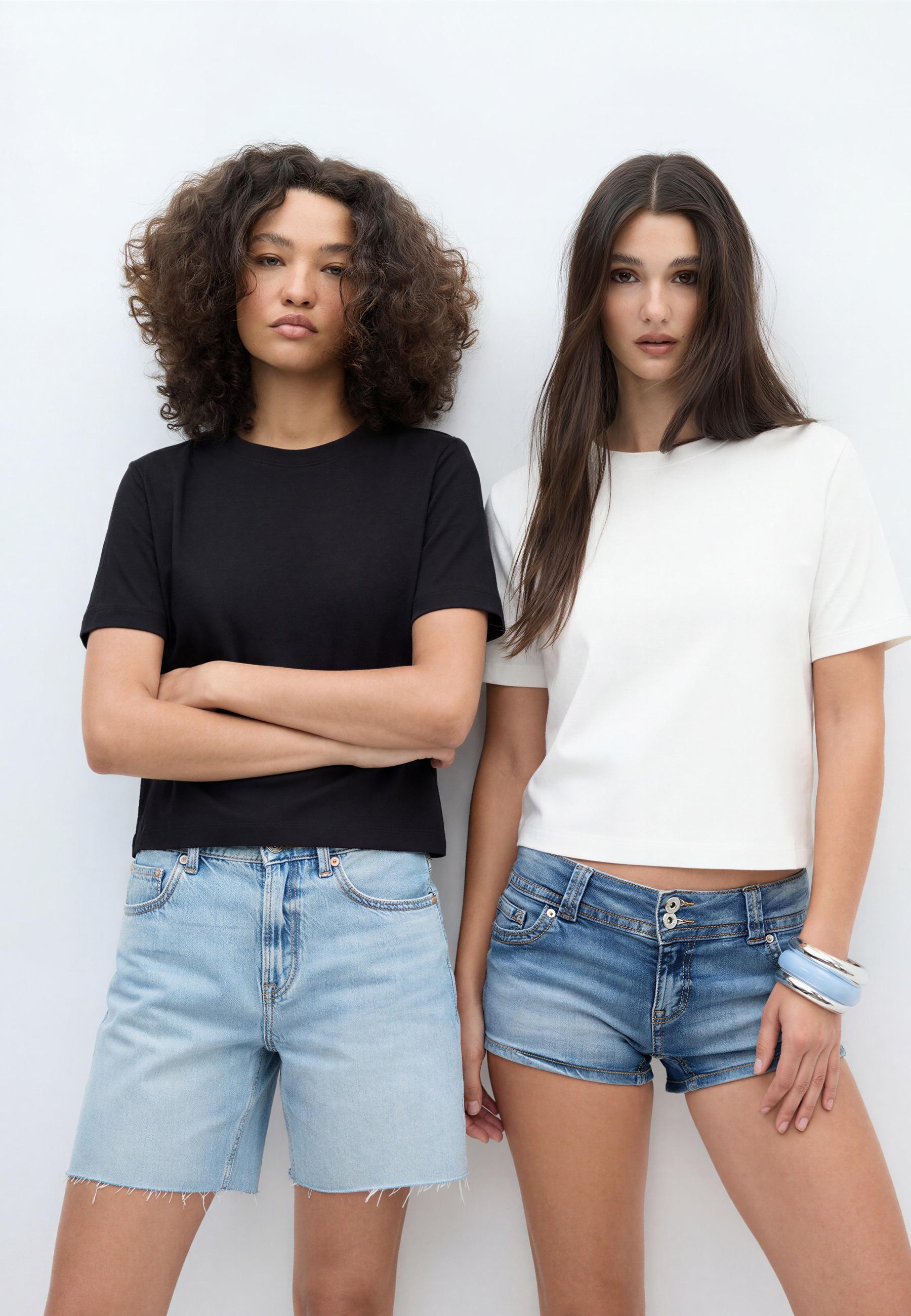 B01 2-pack of basic regular fit short sleeve T-shirts — Black