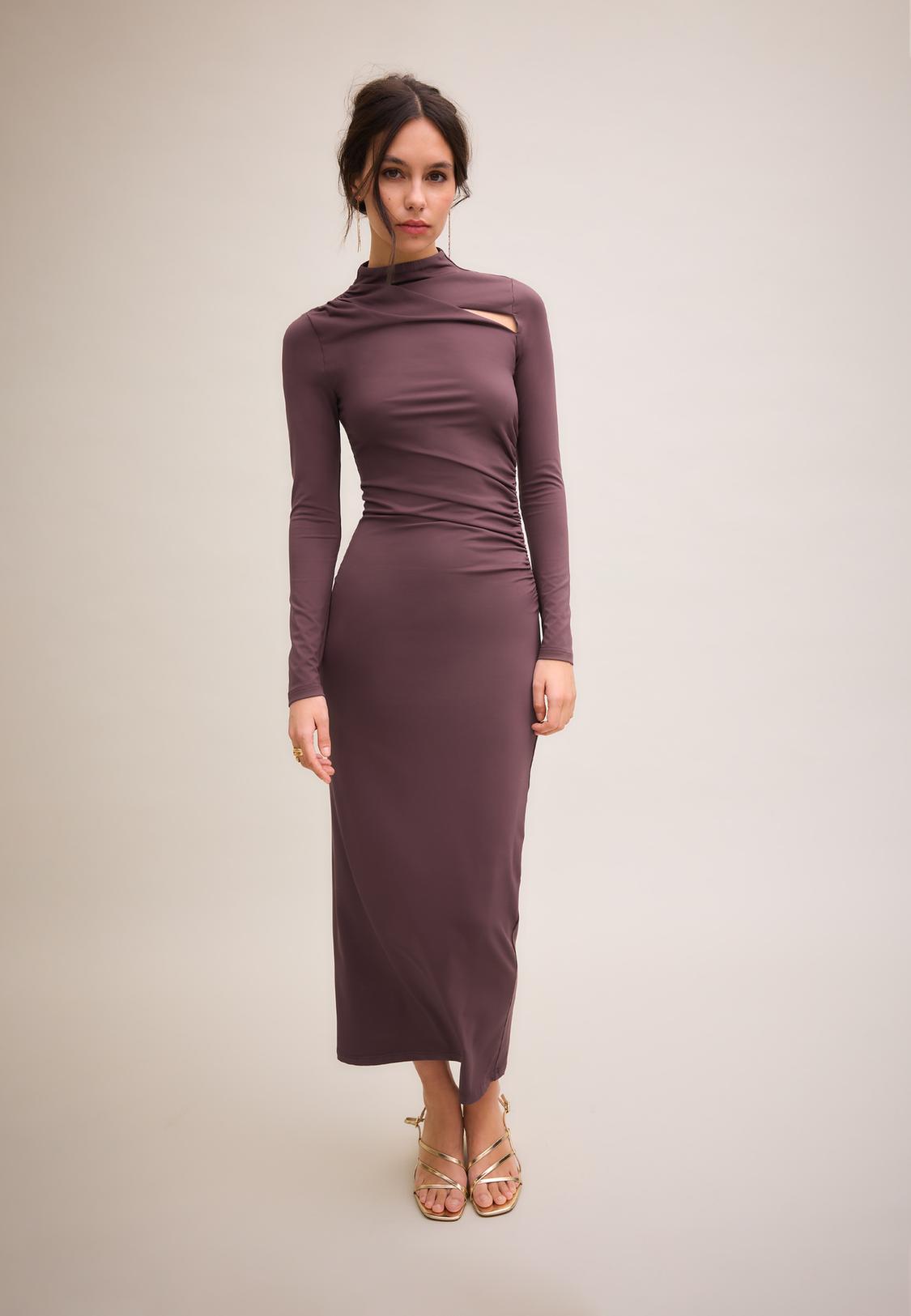 Asymmetric cut-out long sleeve midi dress - Women's fashion | Stradivarius Saudi Arabia Asymmetric cut-out long sleeve midi dress - Women's fashion | Stradivarius Saudi Arabia