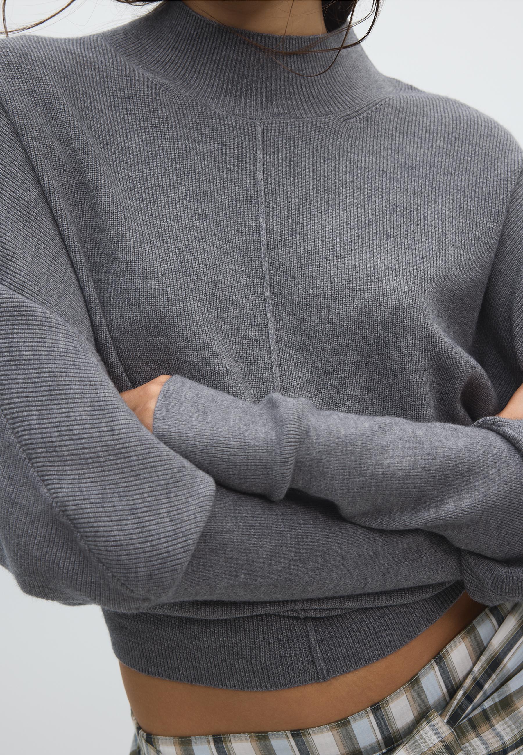 Batwing sleeve mock neck knit sweater — Dark grey