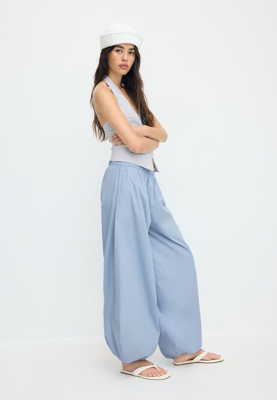 Stradivarius Voluminous Poplin Trousers Sky Blue L