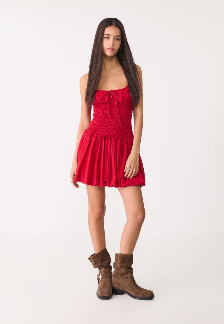 vestido corto globo