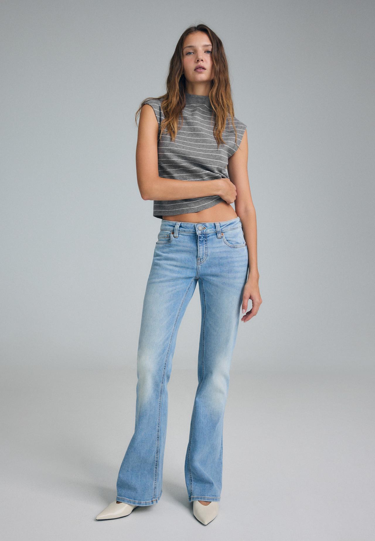 D67 slim fit bootcut jeans — MEDIUM LIGHT BLUE DENIM