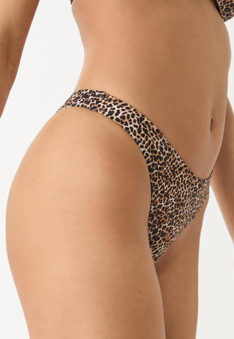 braguita bikini brasilena