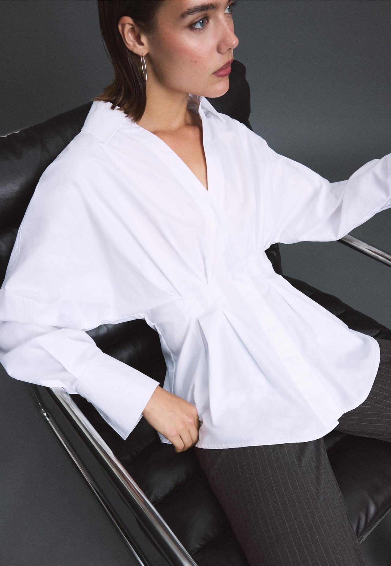 Pleated poplin shirt — White