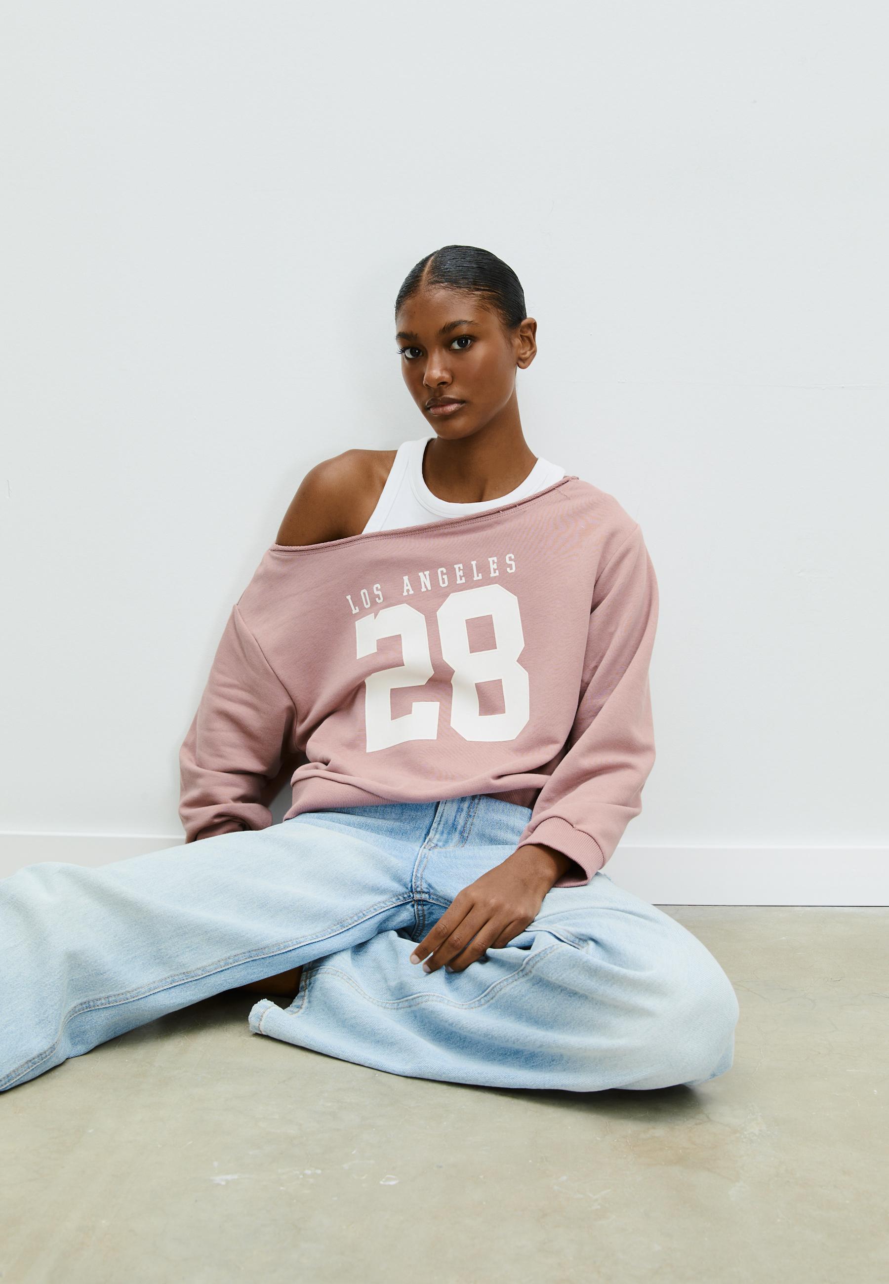 Off-the-shoulder graphic sweatshirt - Women's fashion