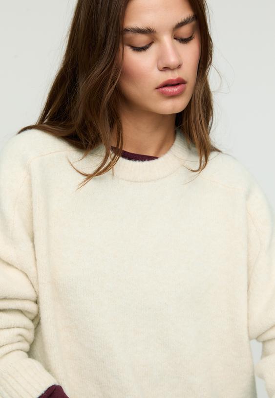 Stradivarius Basic Soft Knit Jumper Ecru M