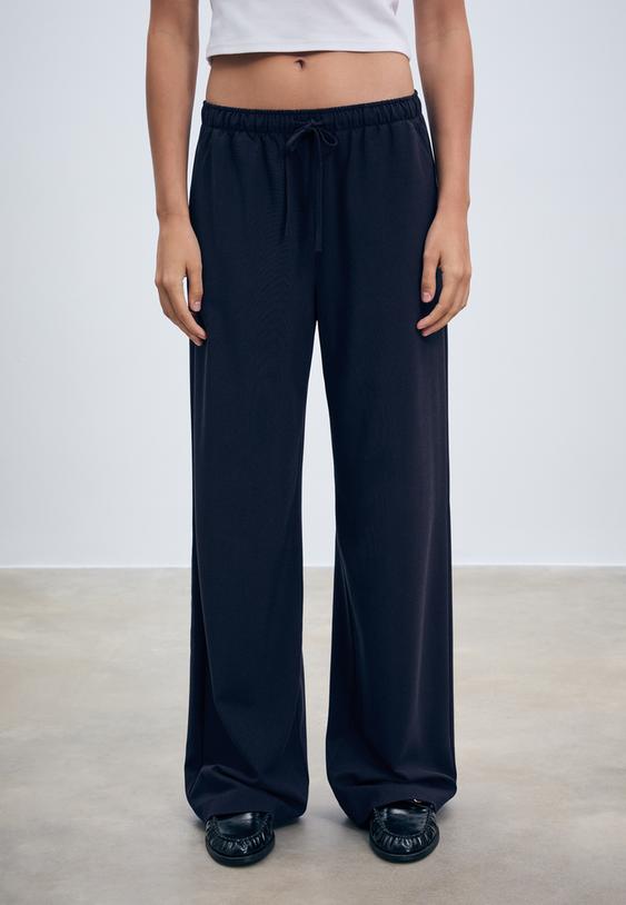 lange soepelvallende geklede broek