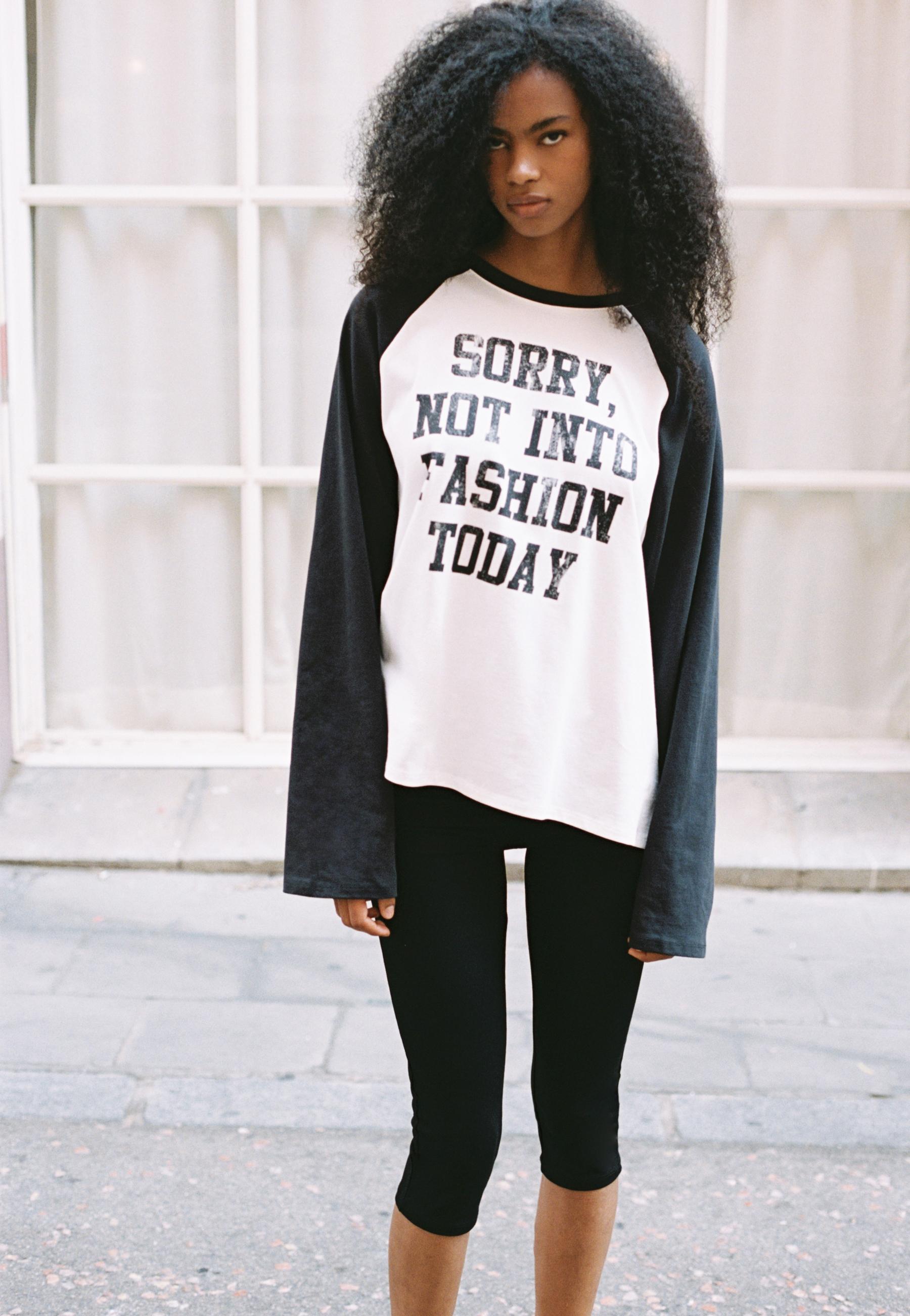 Long sleeve positional raglan T-shirt — Black