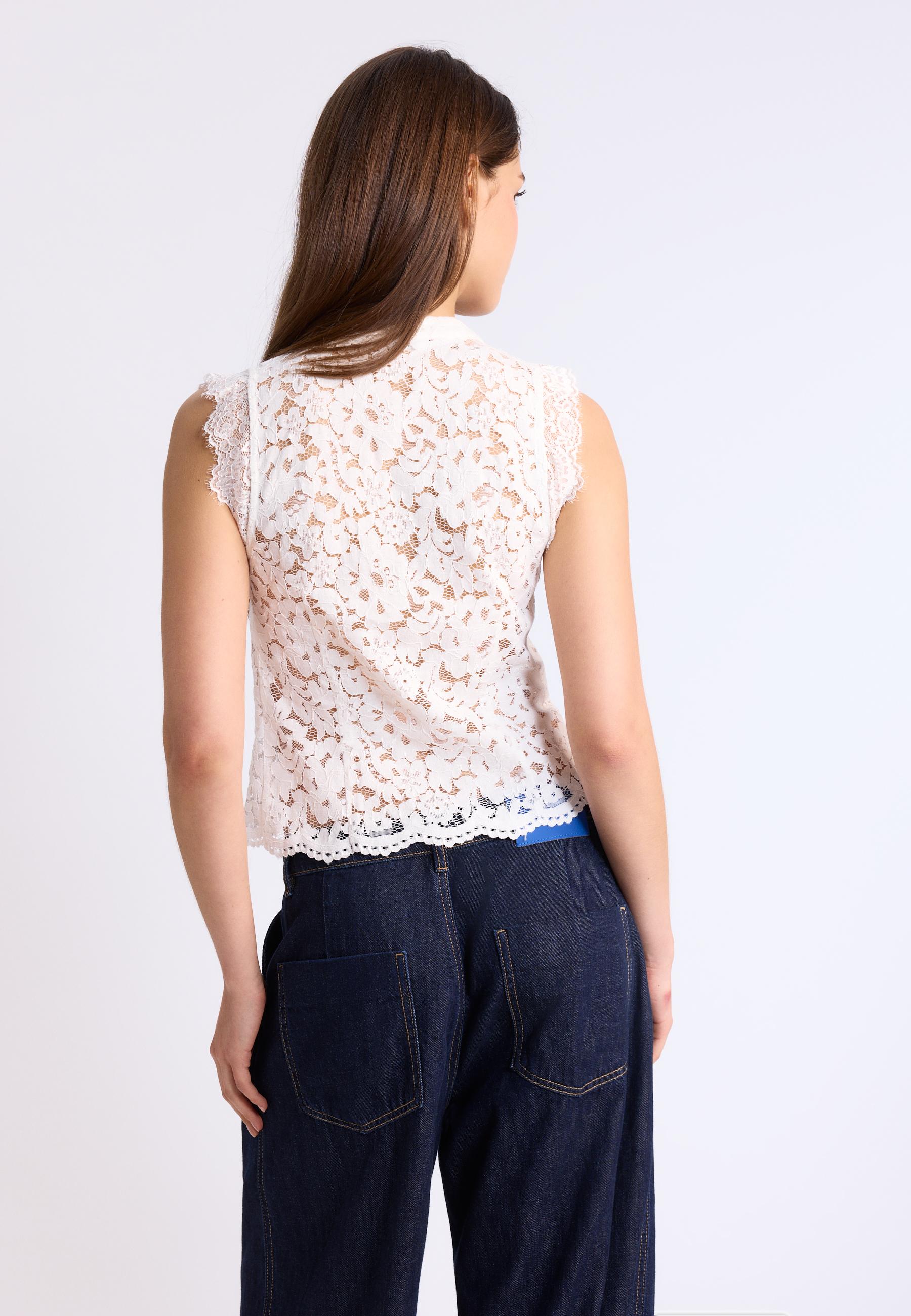 Lace toggle top — White