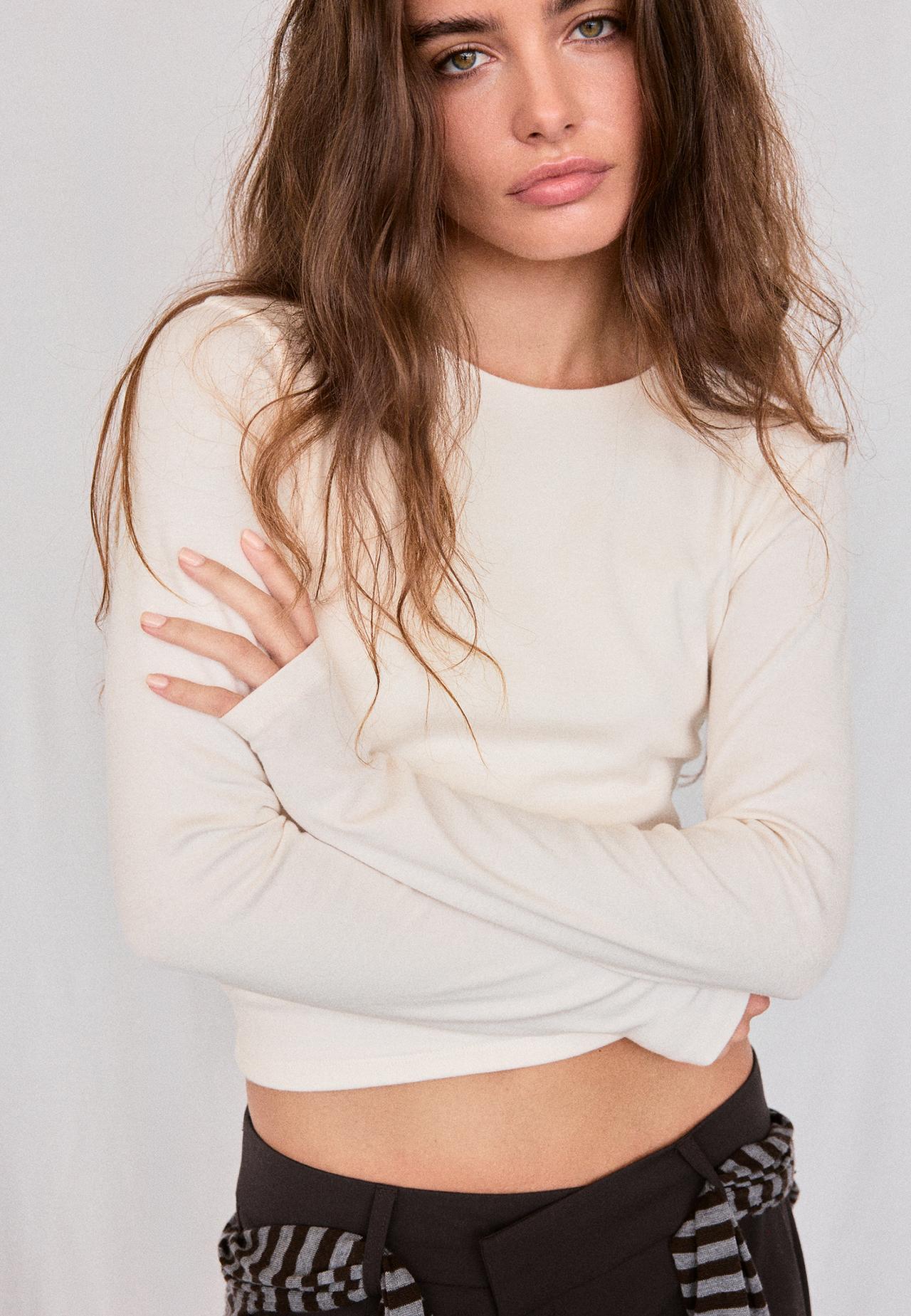 Basic long sleeve T-shirt — Ecru