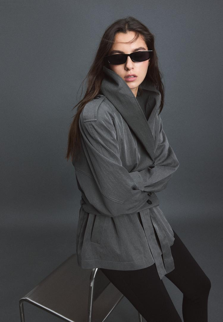 Fluid shawl neck trench coat with belt — Dark grey