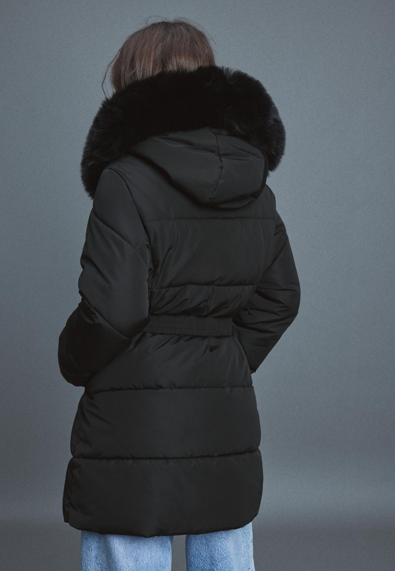 Fitted padded coat — Black