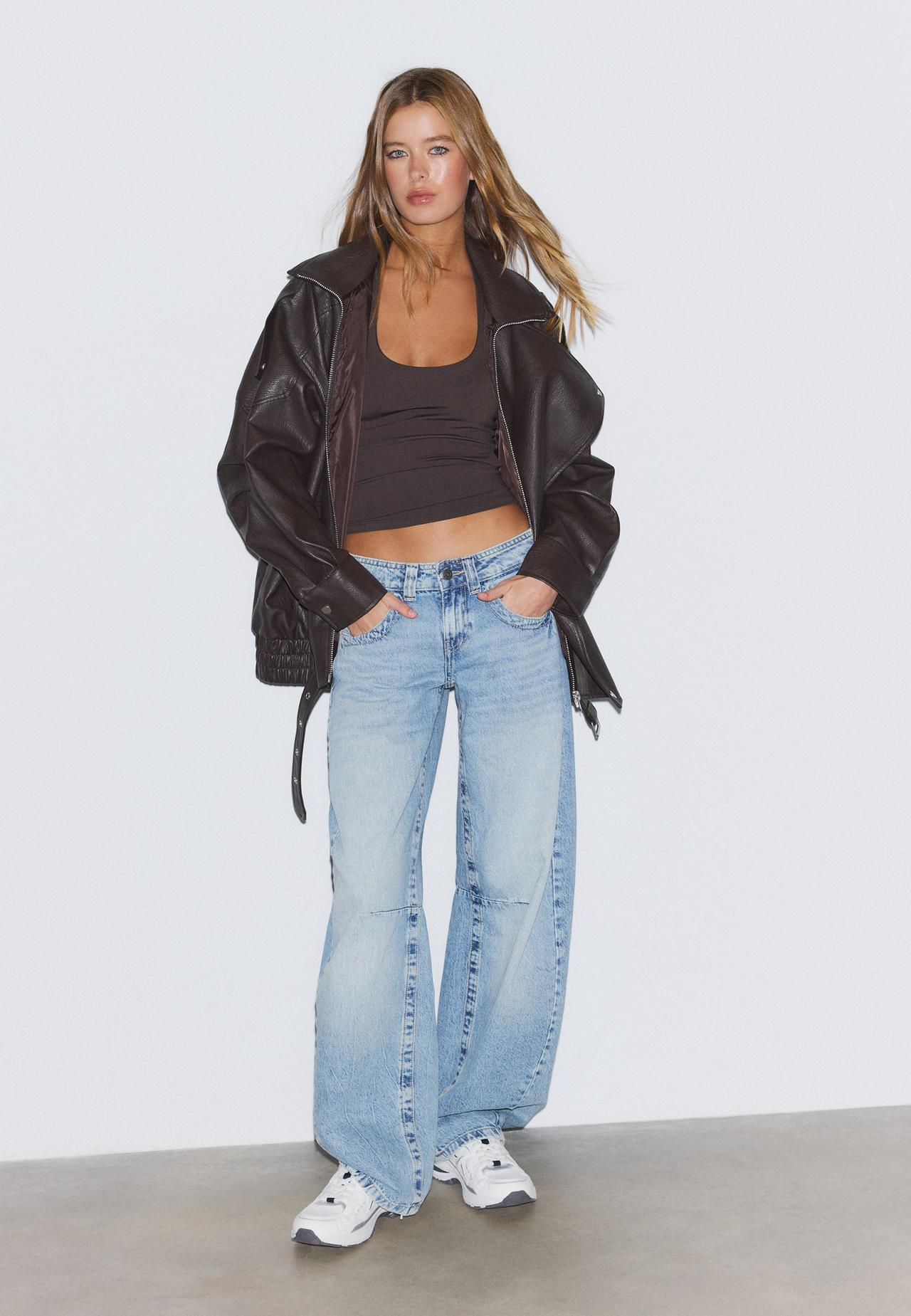 Halter neck top — Brown