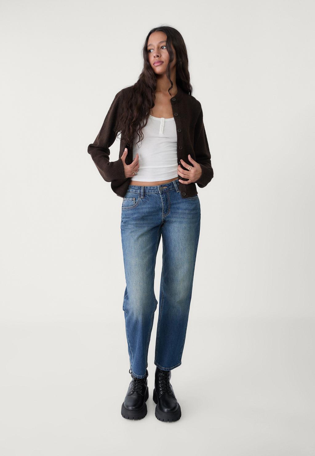 Cropped straight fit jeans