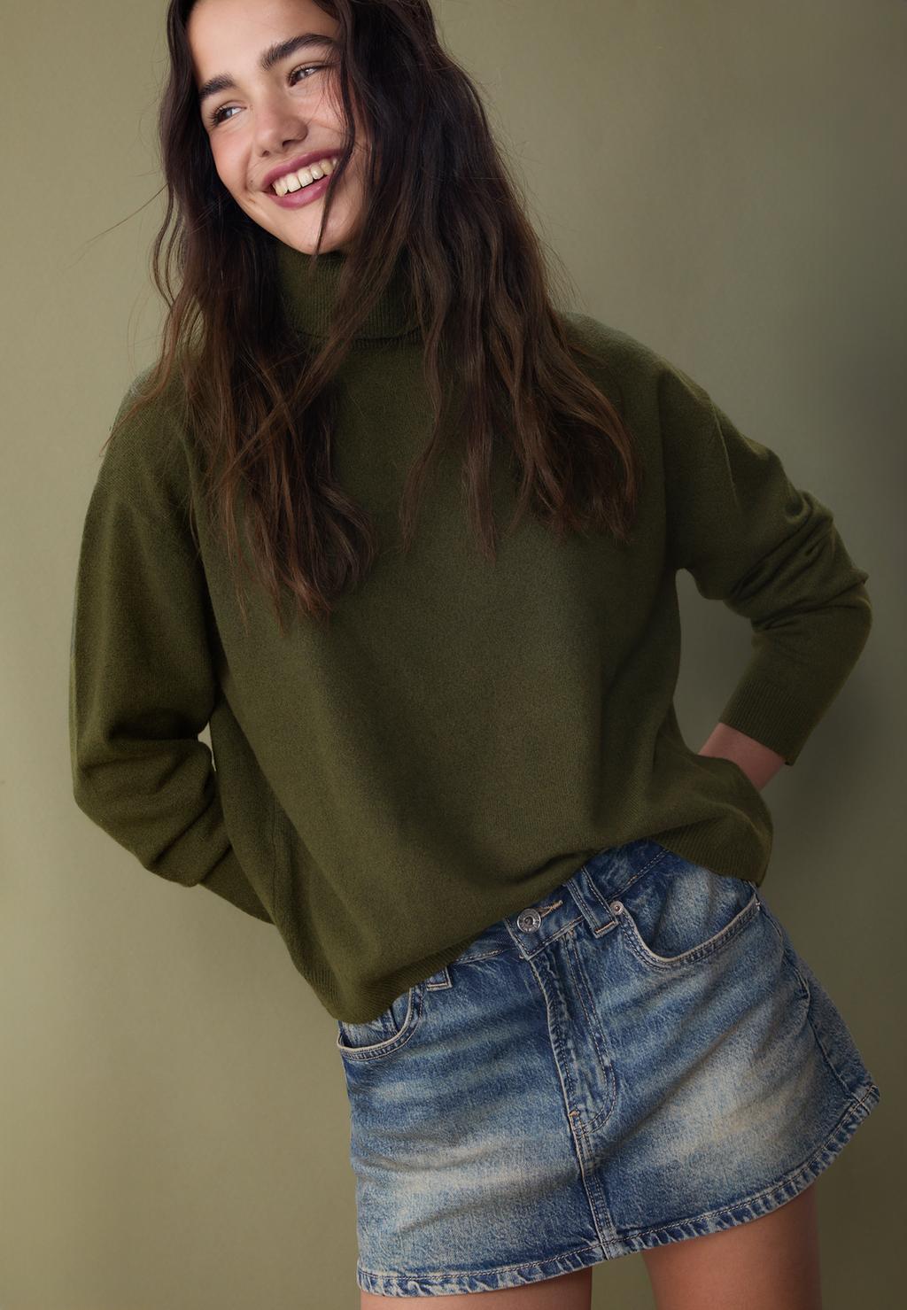 Maglia basic collo alto