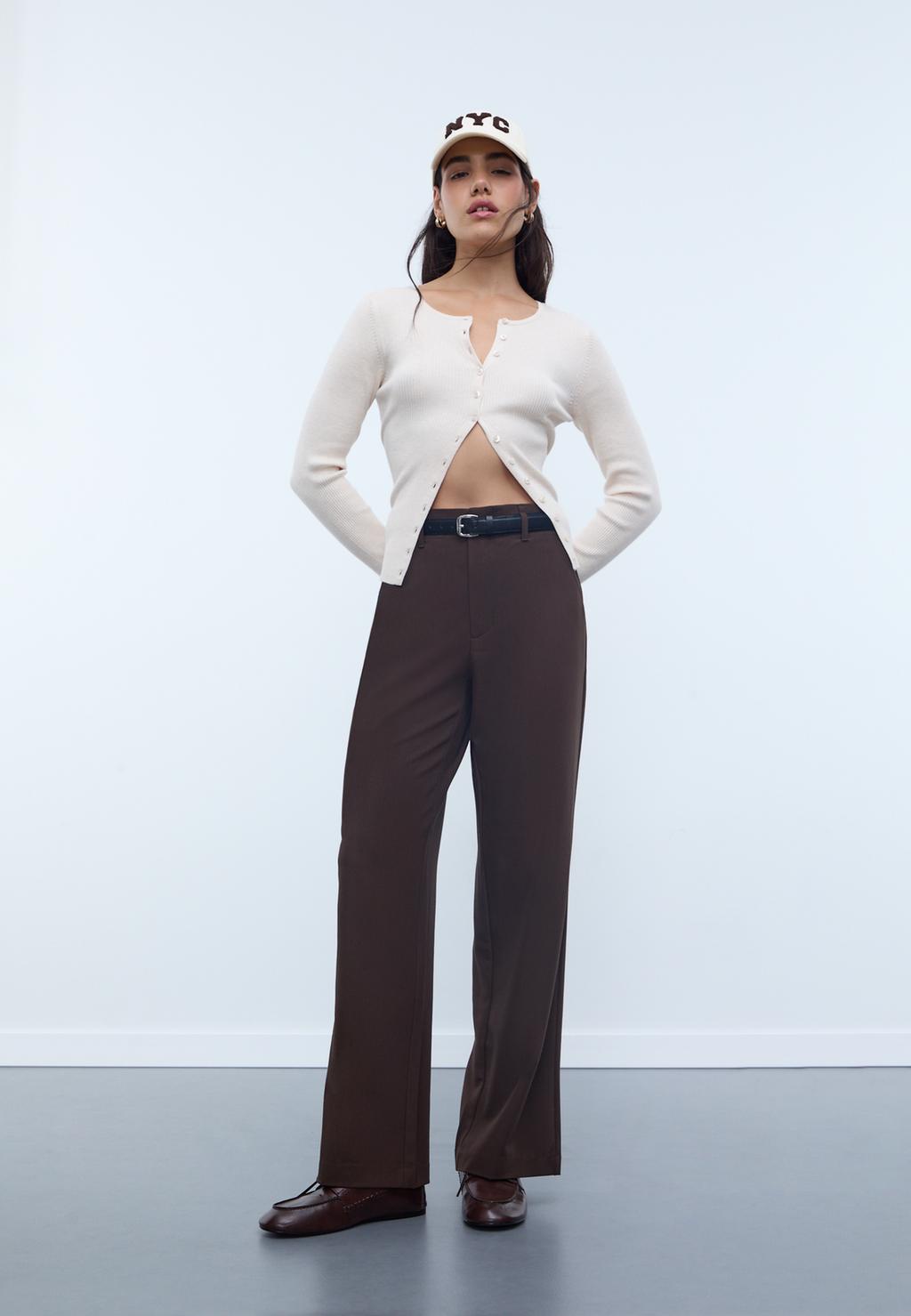 Ефирен прав панталон с колан