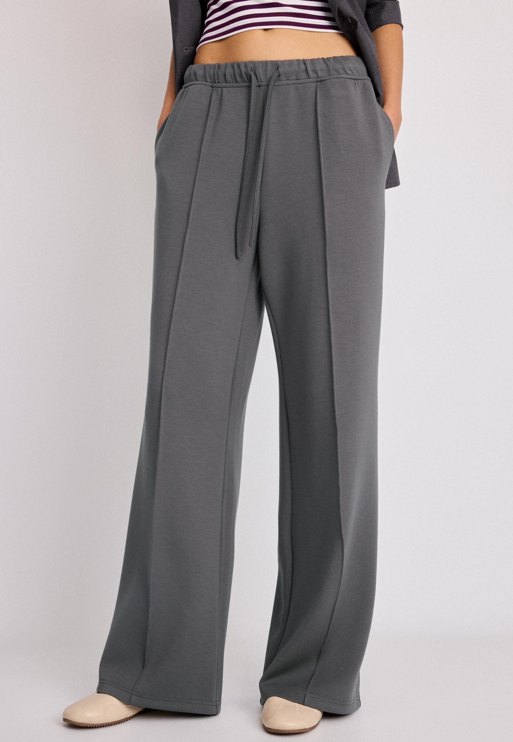 Stradivarius Παντελόνι Jogger Φαρδύ Μπαντζάκι Με Ραφή Και Απαλή Υφή Γκρι L