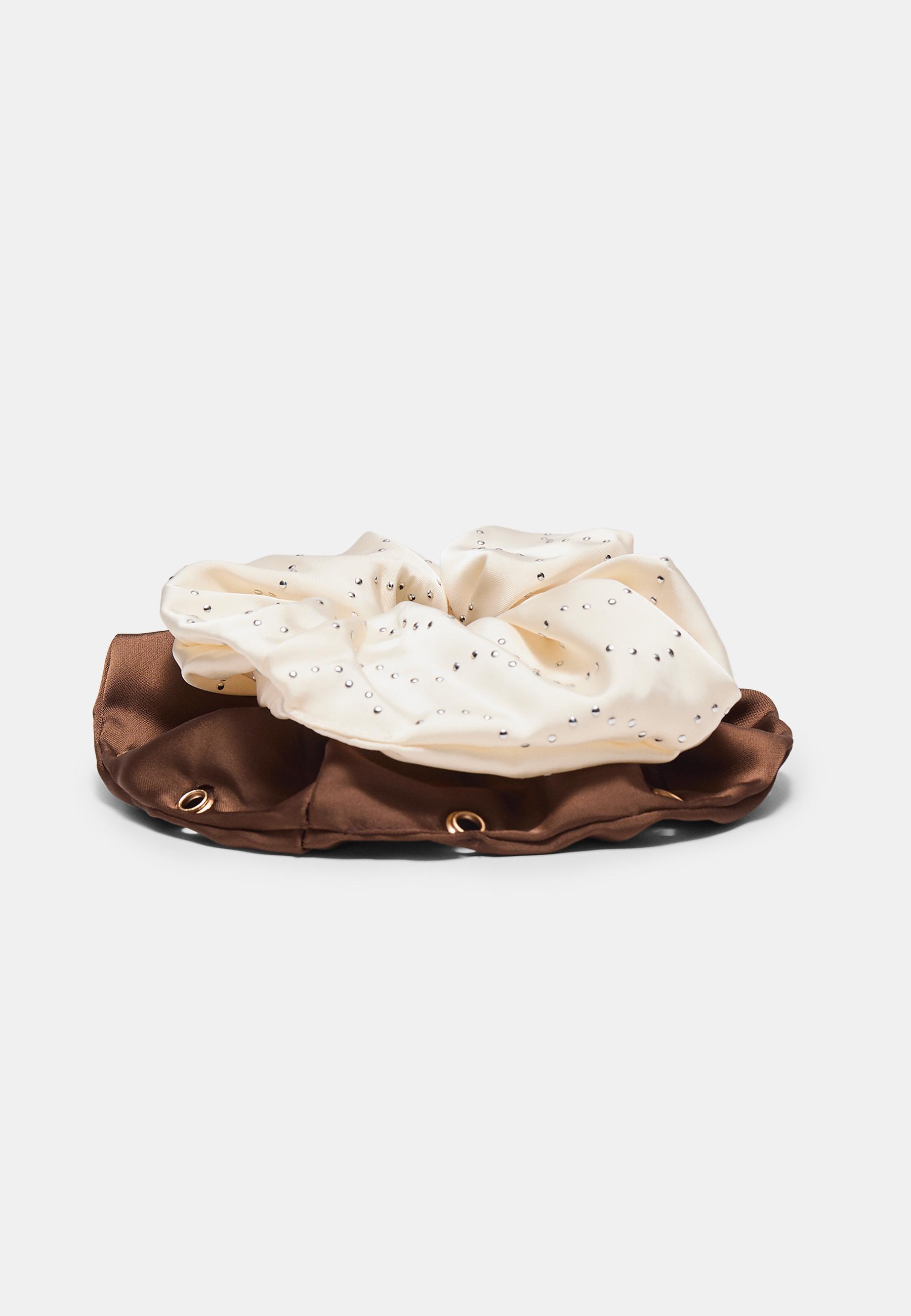 Set of 2 studded scrunchies — Brown