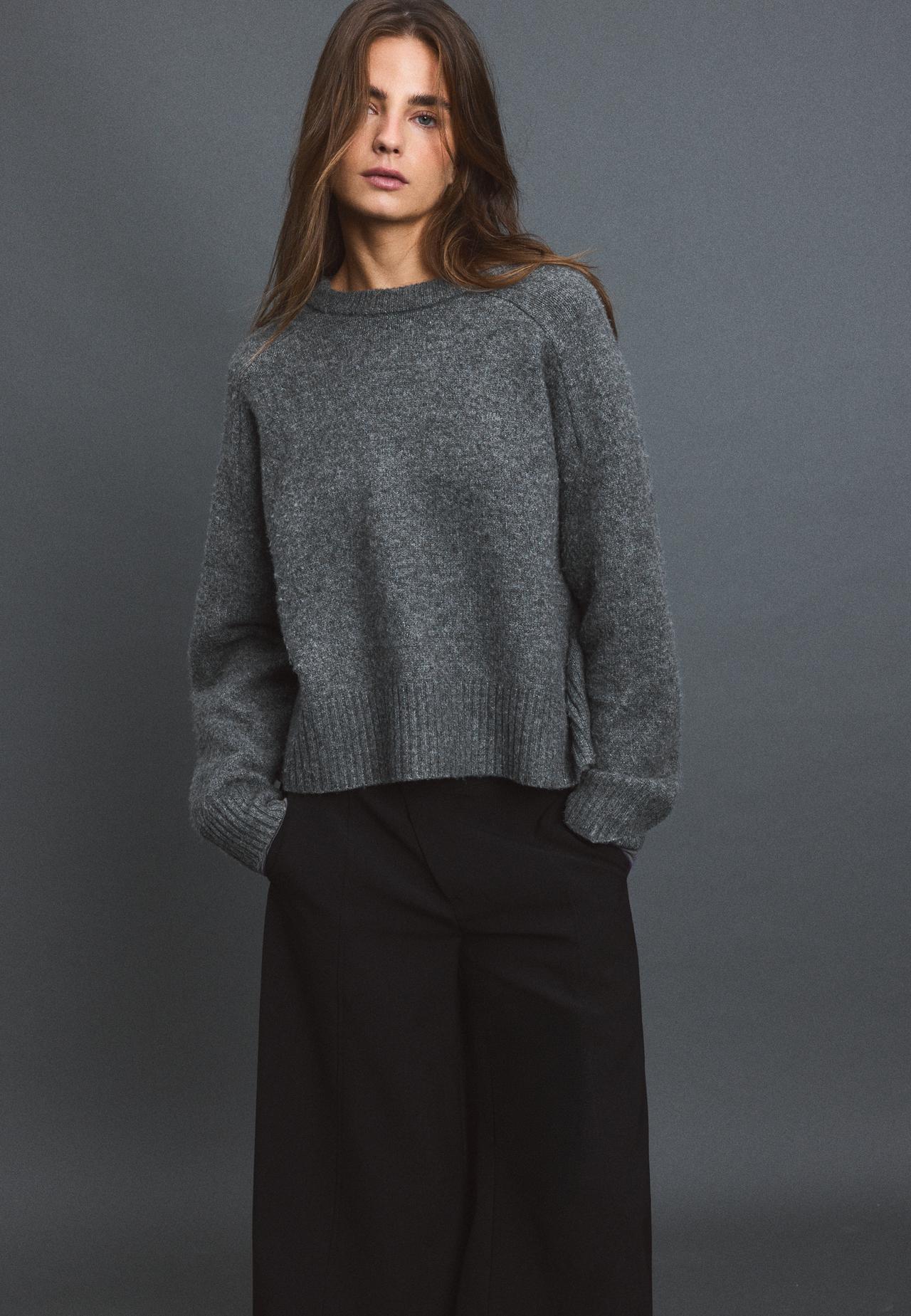 Basic soft knit jumper — Dark grey