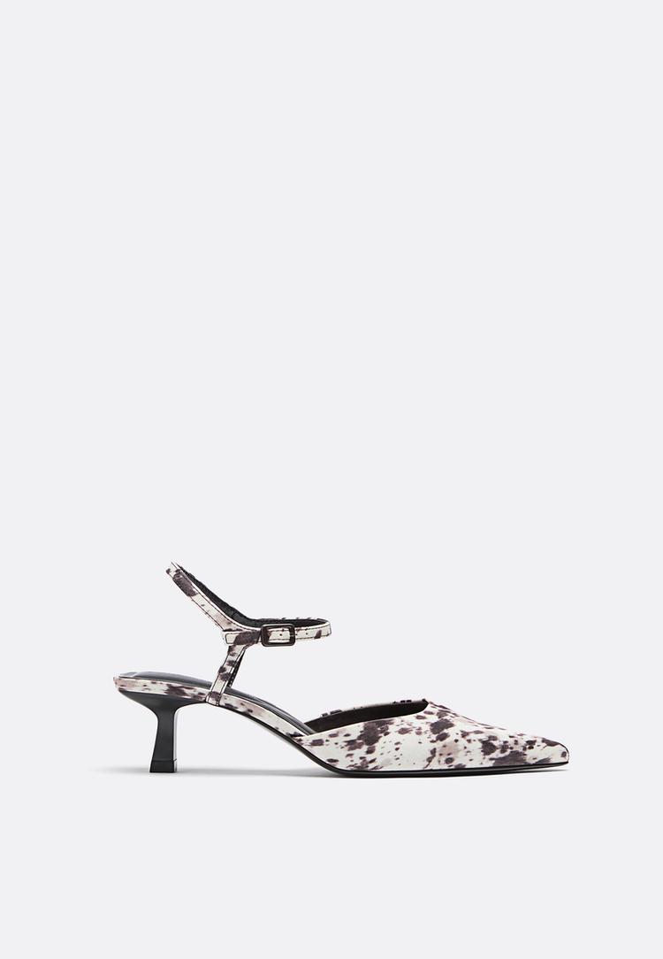 printed heeled shoes