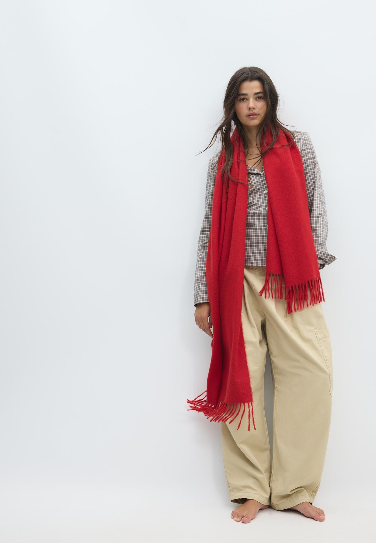 Fine basic scarf — Red