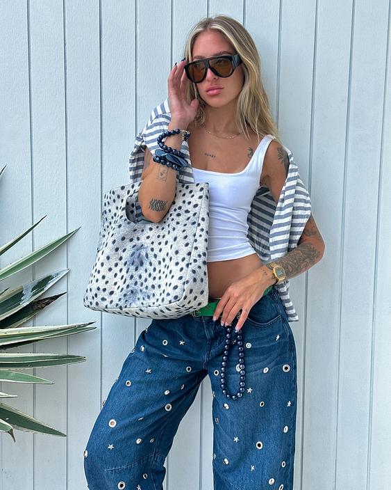 jeans barrel eyelets