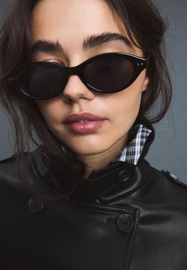 Fitted leather effect trench coat — Black 1