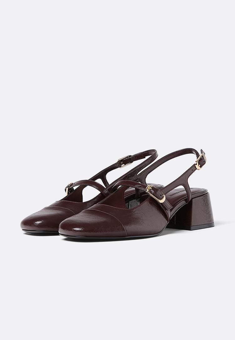 block heel mary jane style shoes
