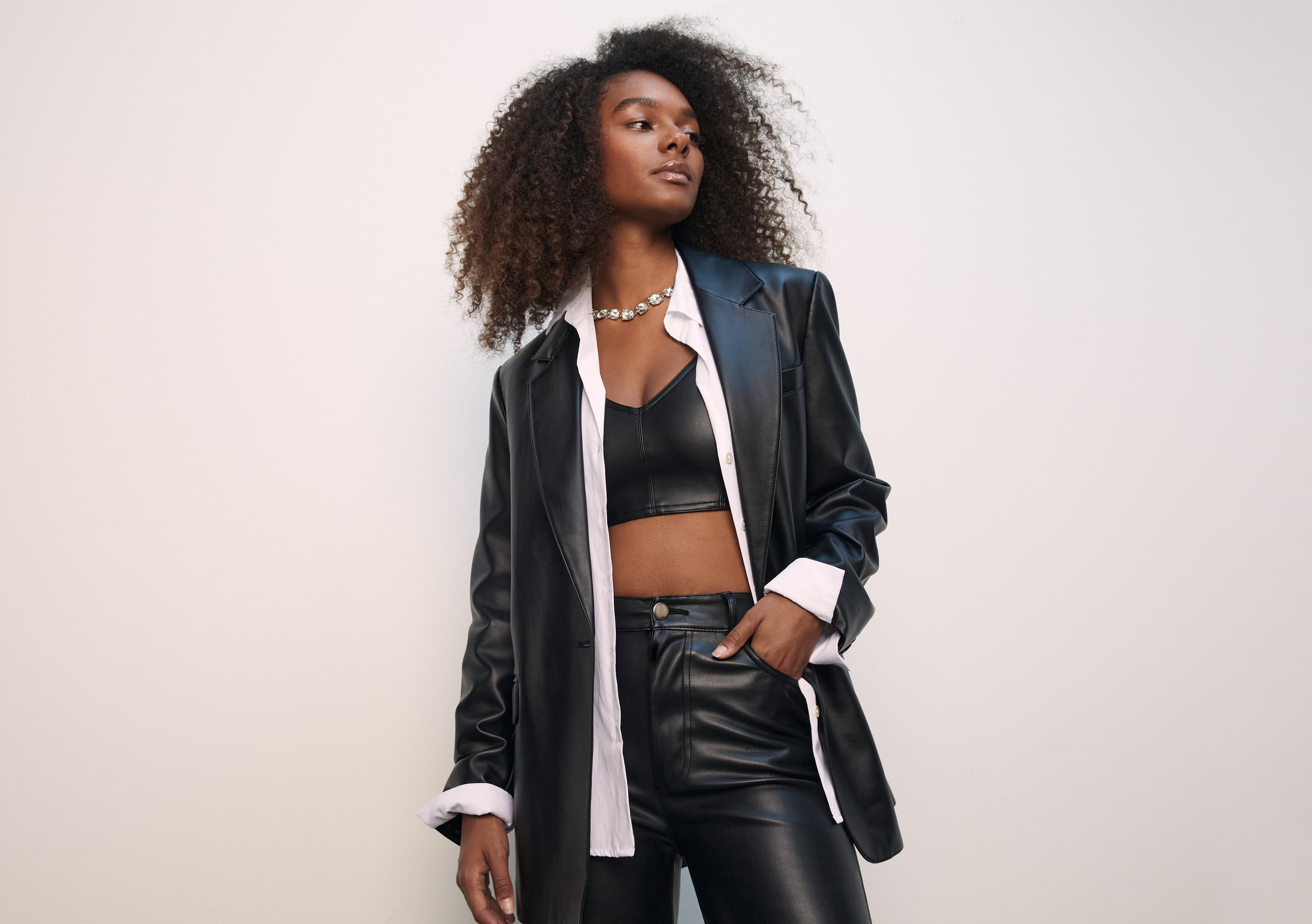Regular fit leather effect blazer — Black