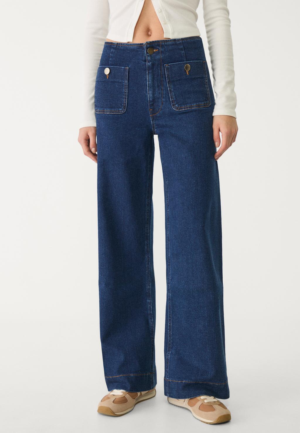 D77 Minimalist jeans with pockets
