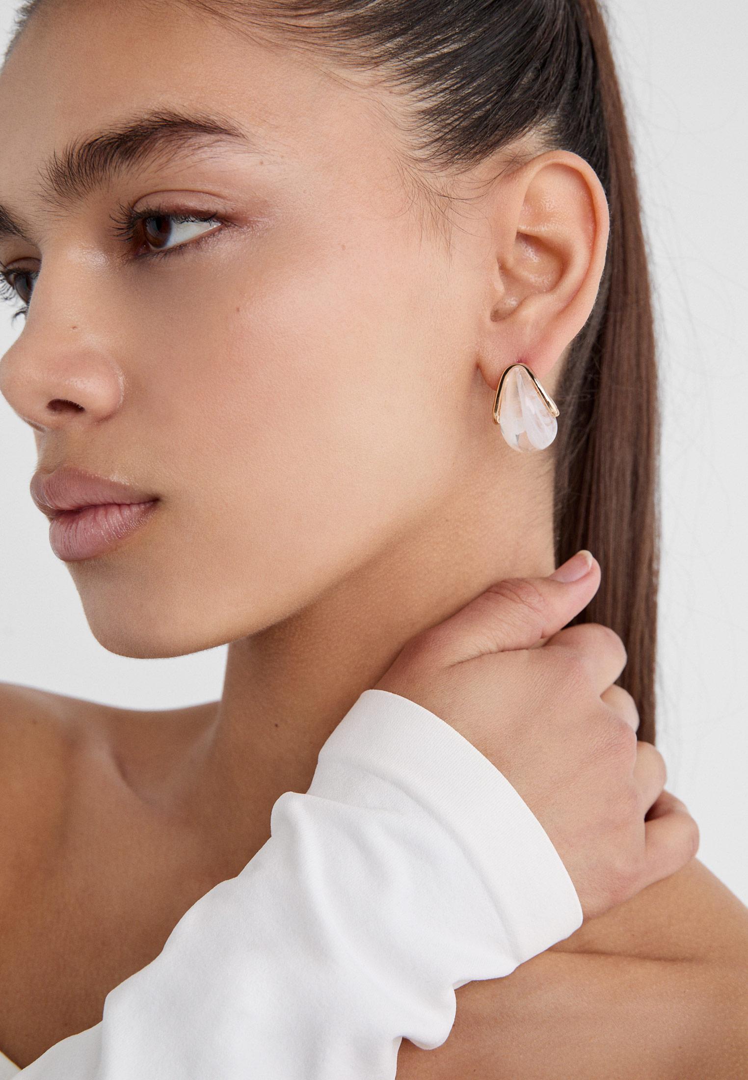 Set of 3 pairs of voluminous mini earrings — Gold