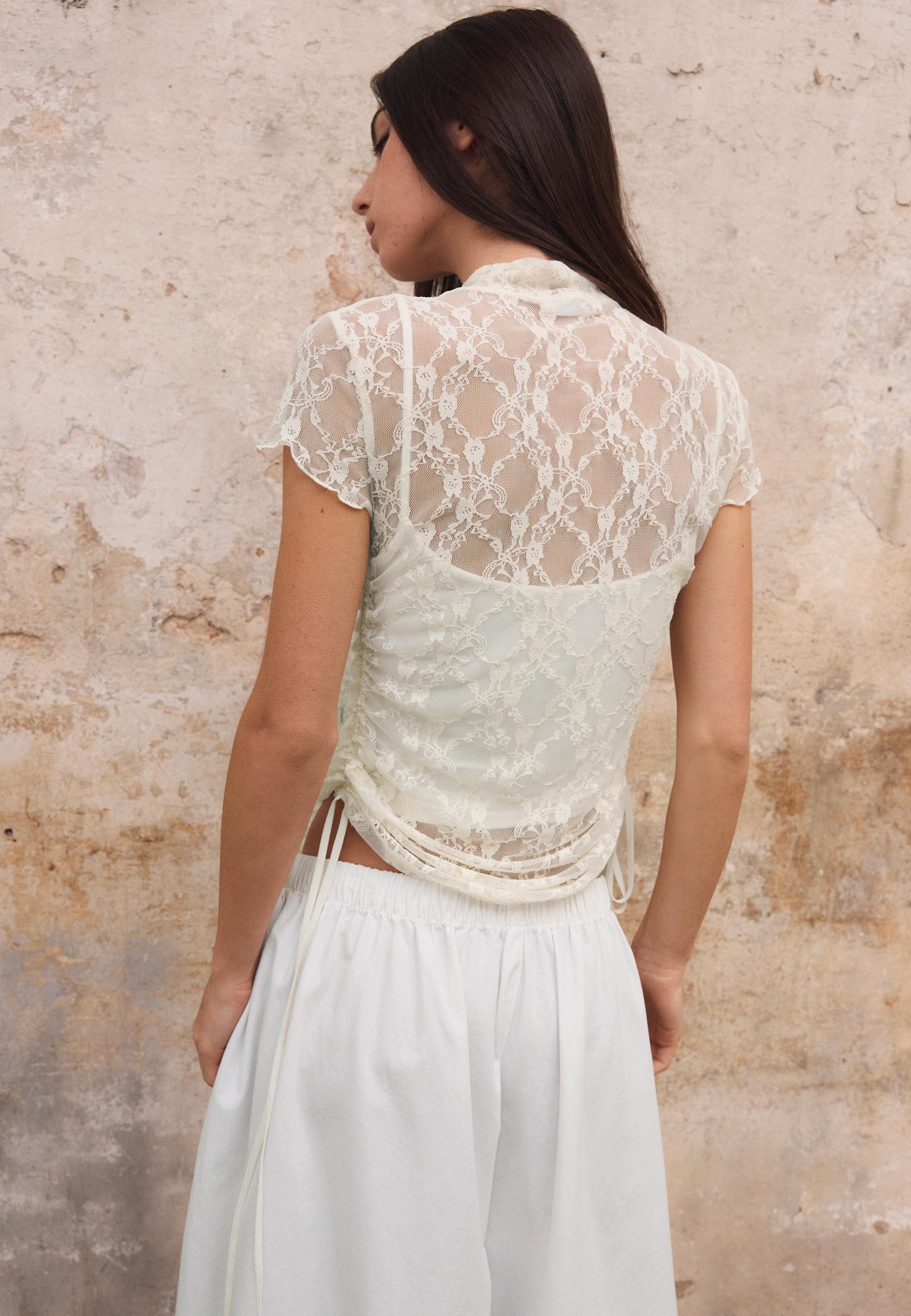 Short sleeve lace T-shirt — Ecru