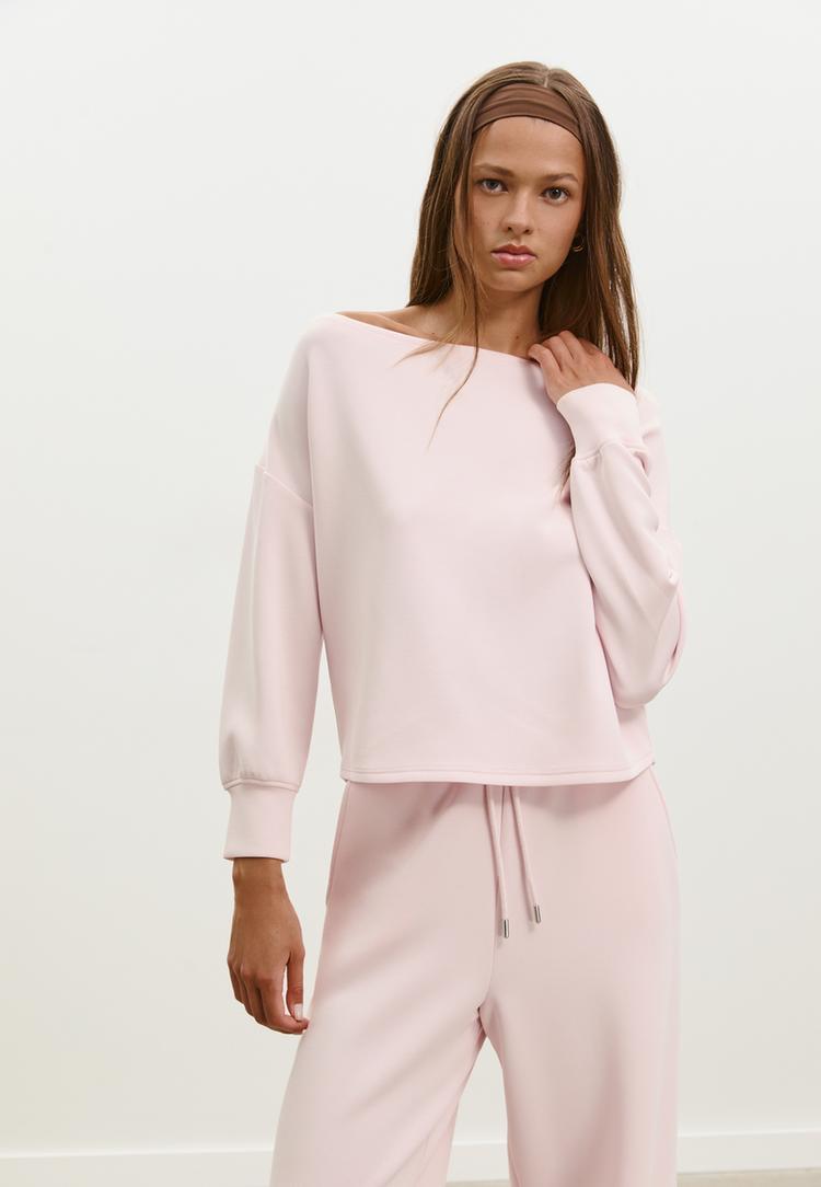 sudadera hombro descubierto tacto suave