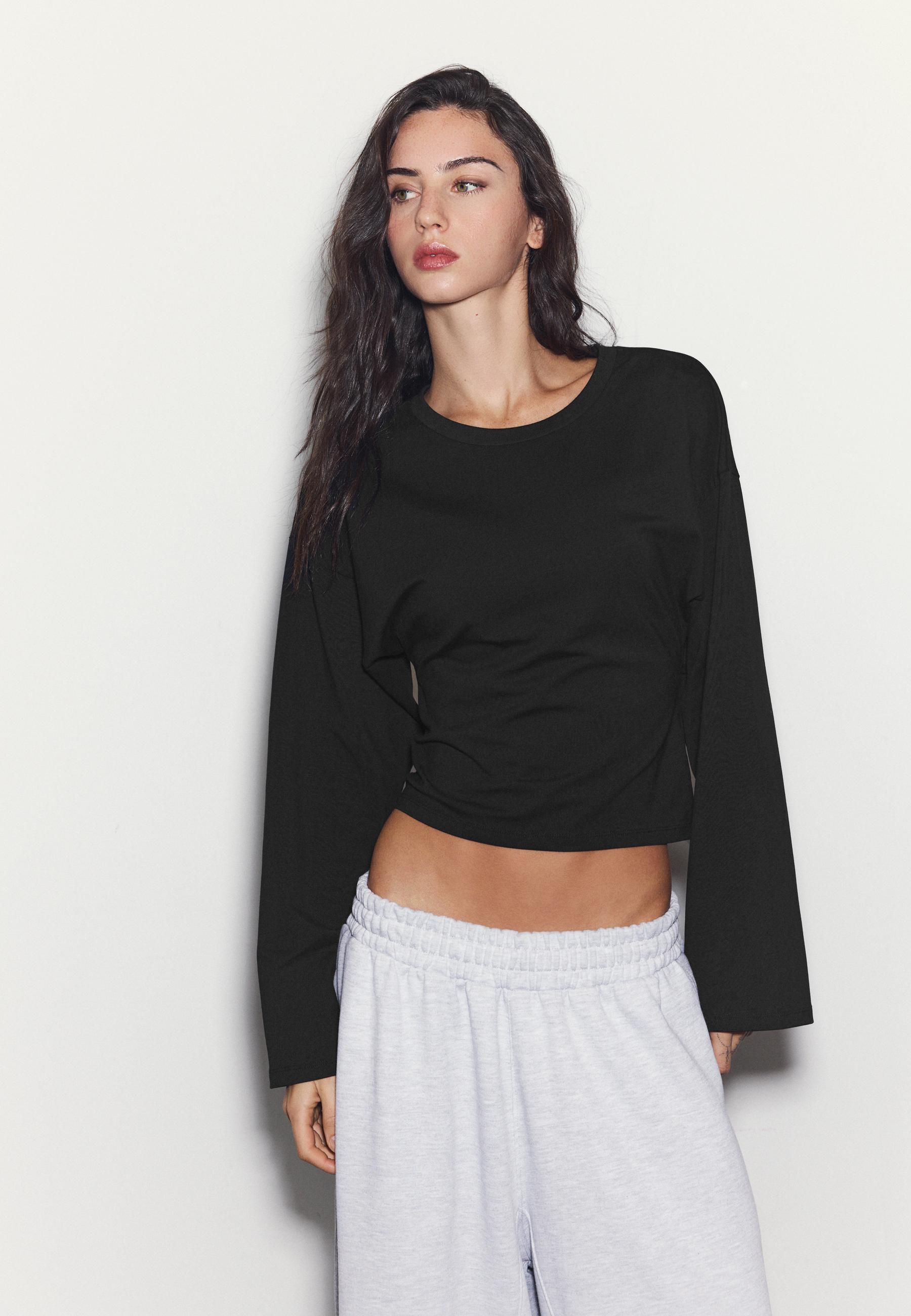 Kimono sleeve T-shirt — Black