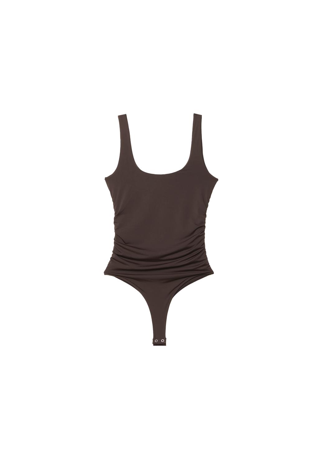 Body polyamide froncé