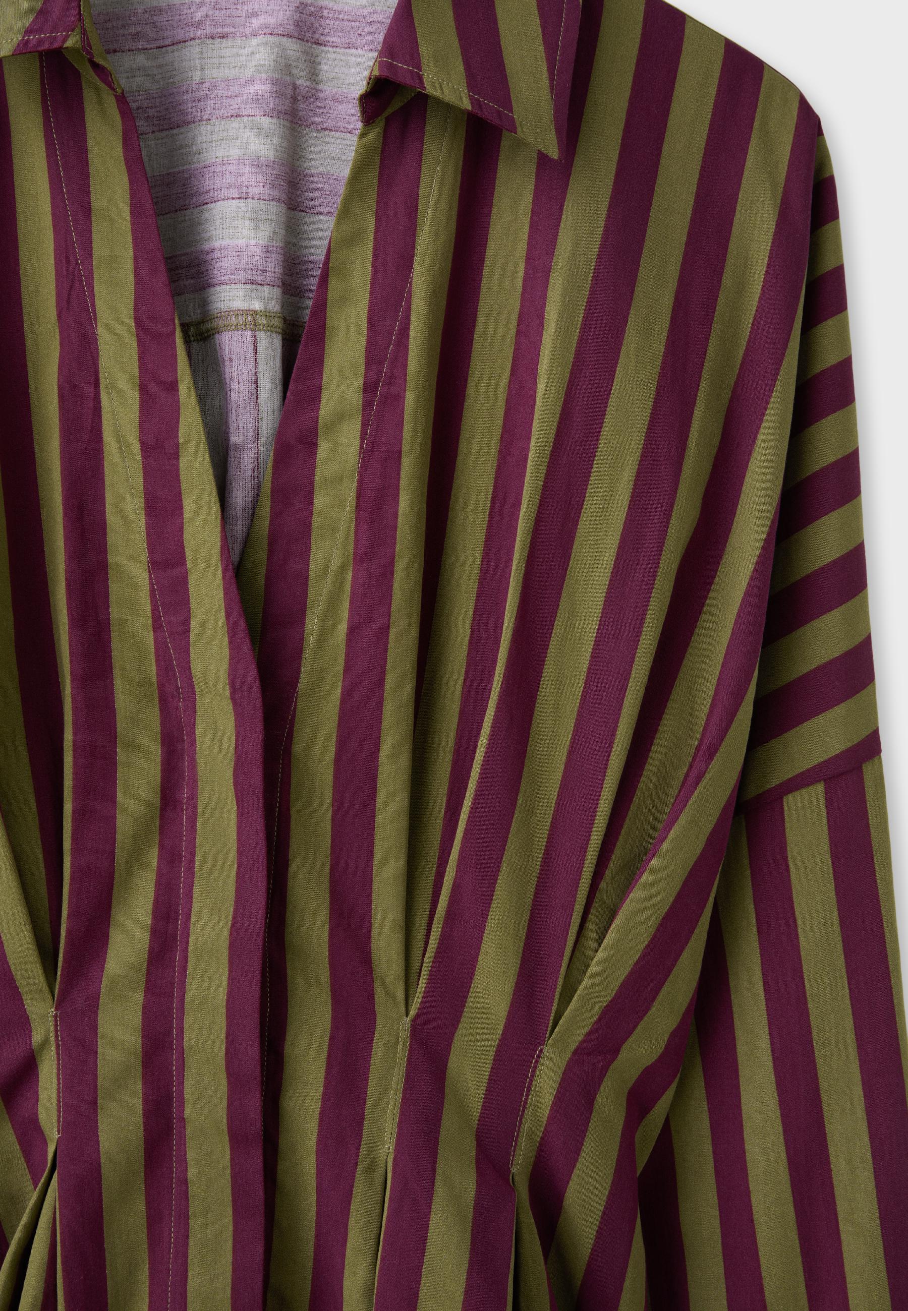 Pleated poplin shirt — Khaki