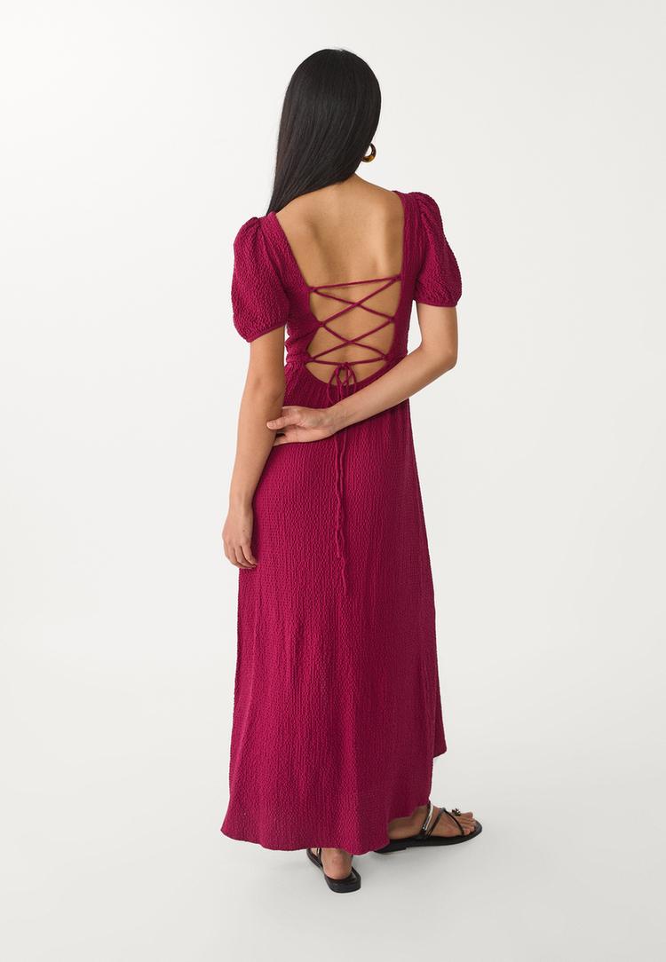 vestido largo fluido espalda cruzada