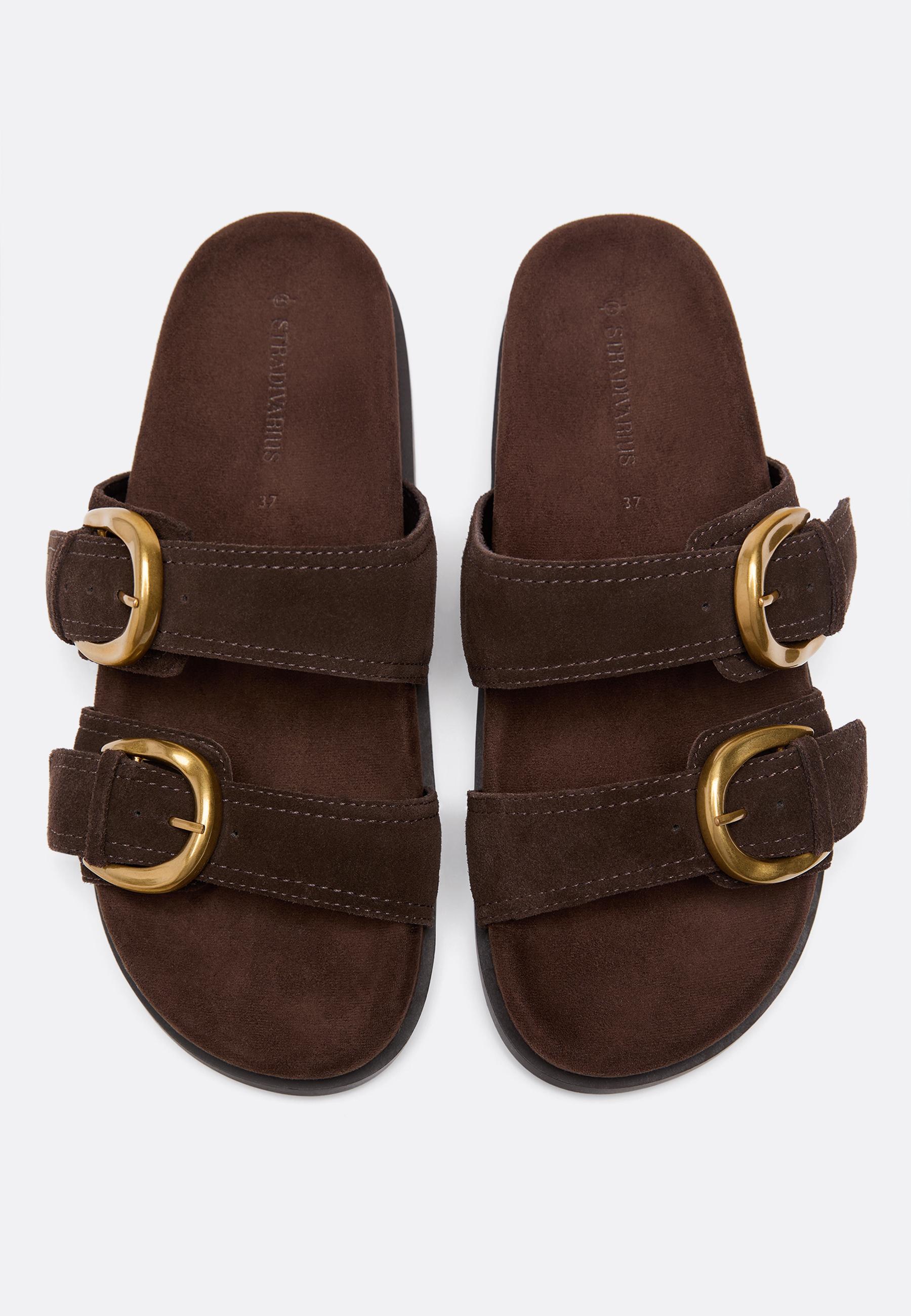 Flat leather buckle sandals — BROWN