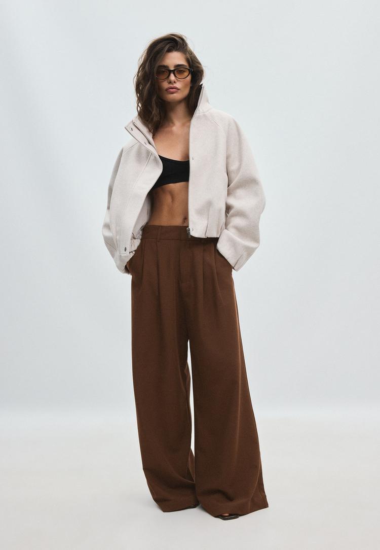 Stradivarius – Mjuk Ballongjacka