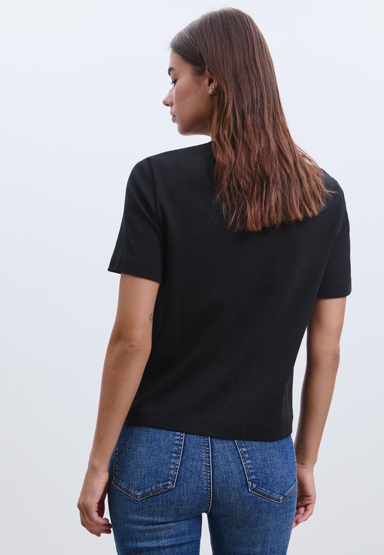 camiseta basica regular fit heavy weight