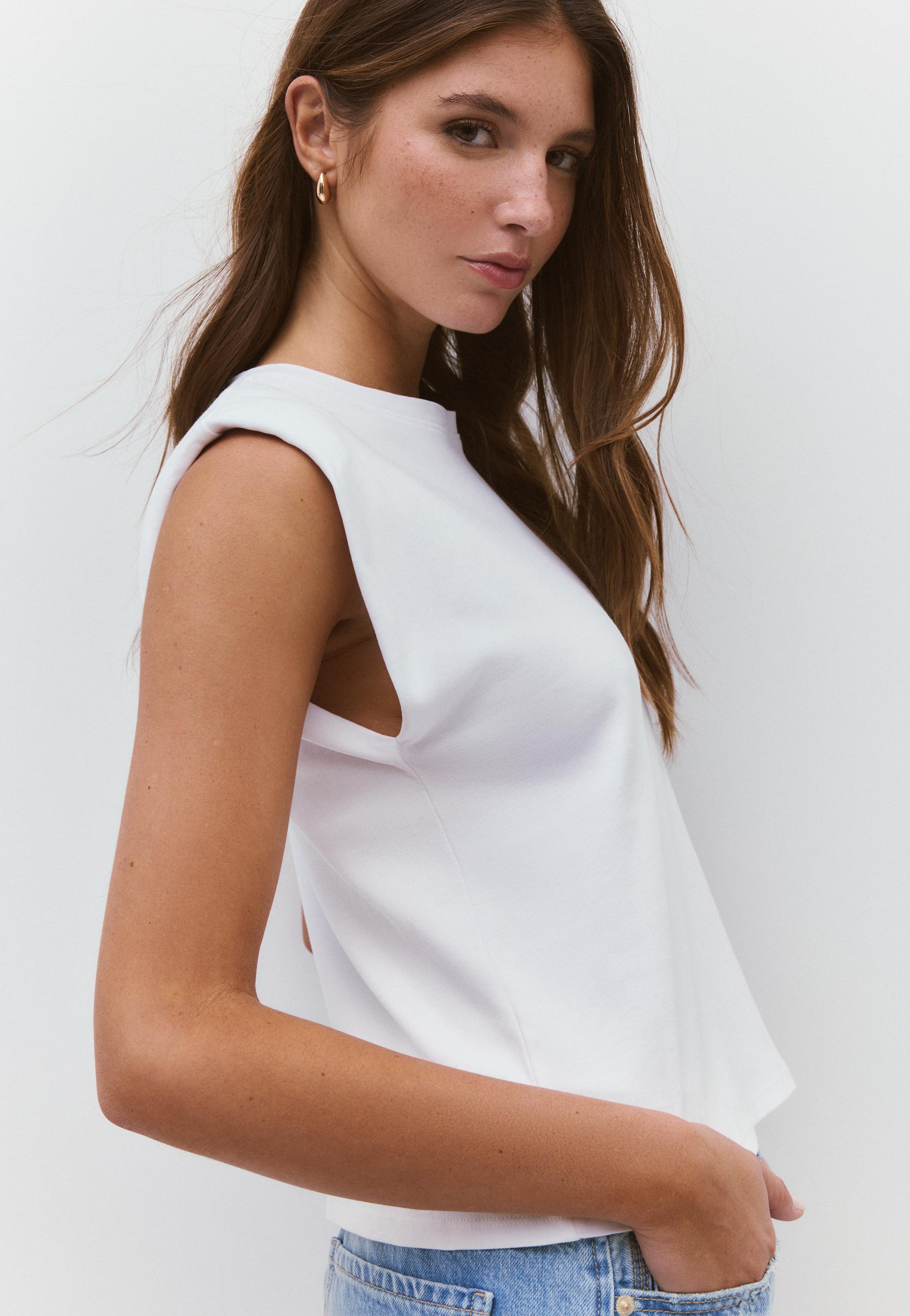 Basic vatkalı t-shirt