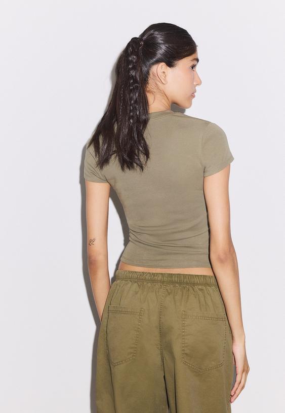 tshirt basique col rond manches courtes