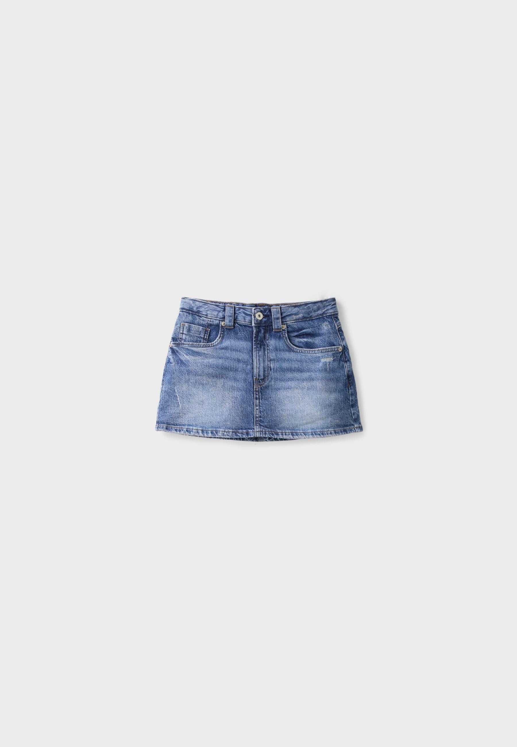 D62 denim skort — MEDIUM DENIM WASH