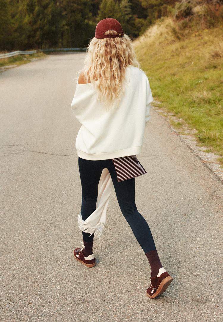 asimetrik baskılı sweatshirt