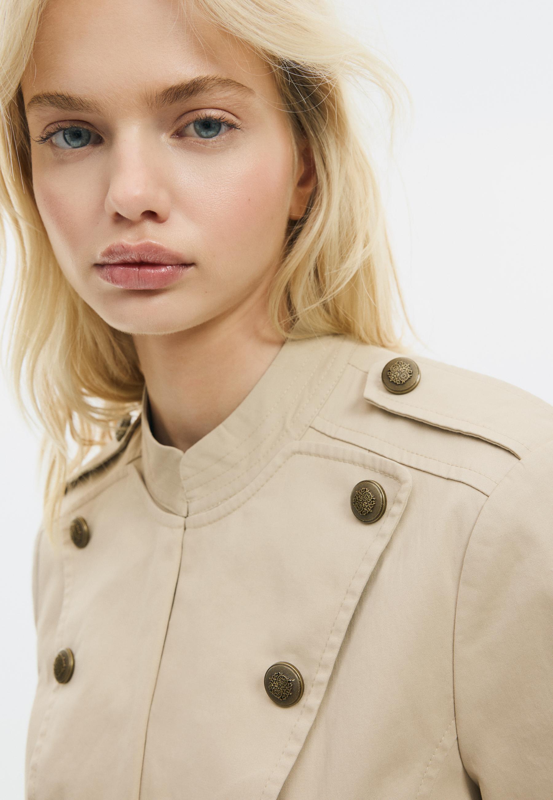 Stand collar buttoned blazer — Beige